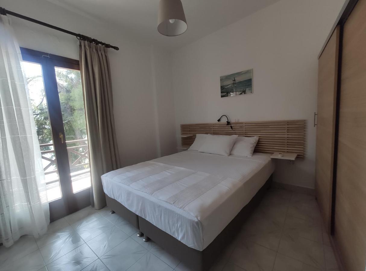 Para Thin Alos Inn Neos Marmaras Exterior photo