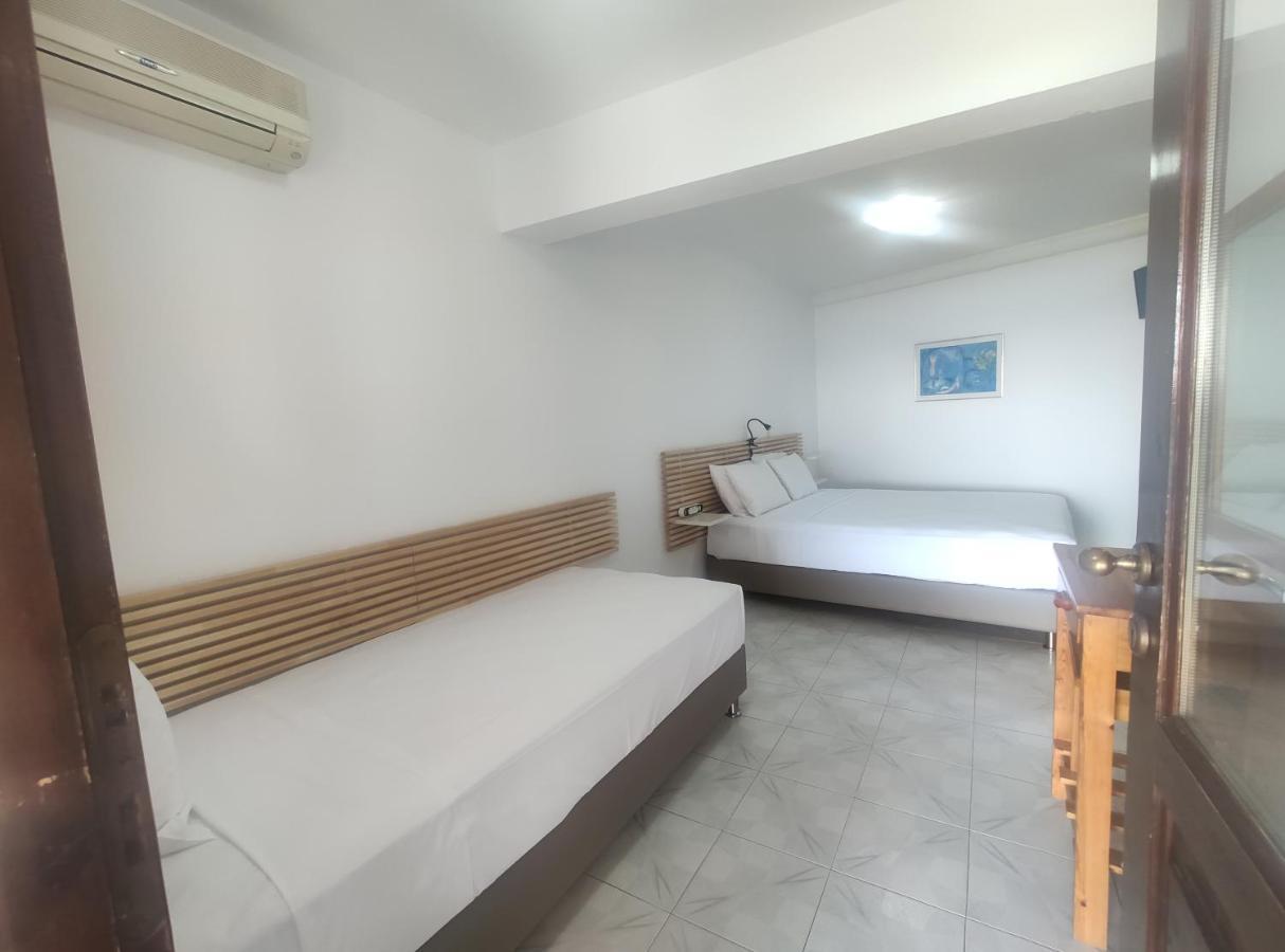 Para Thin Alos Inn Neos Marmaras Exterior photo