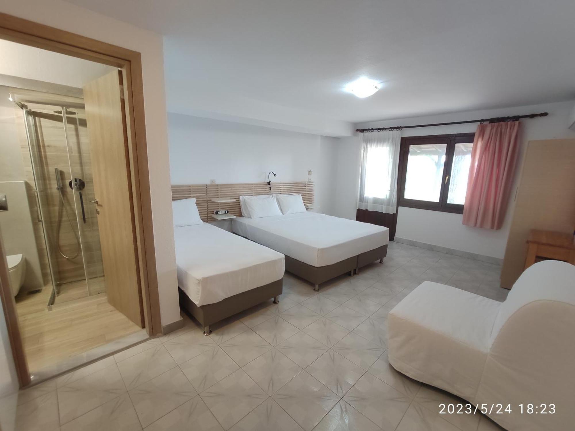 Para Thin Alos Inn Neos Marmaras Exterior photo