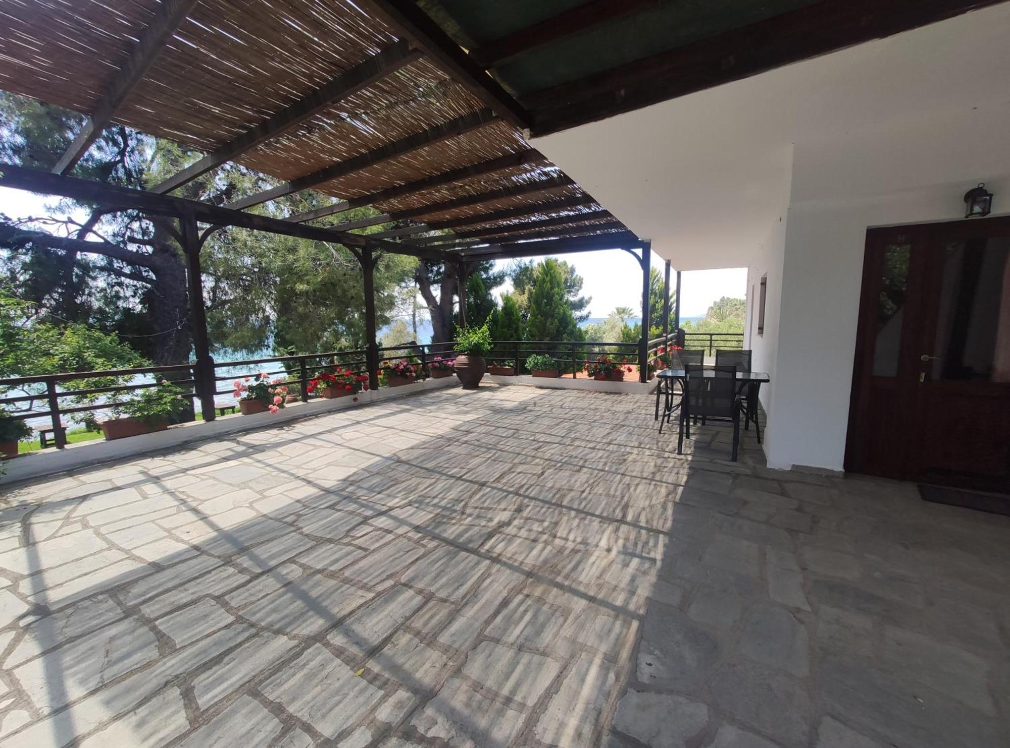 Para Thin Alos Inn Neos Marmaras Exterior photo