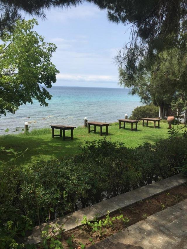 Para Thin Alos Inn Neos Marmaras Exterior photo