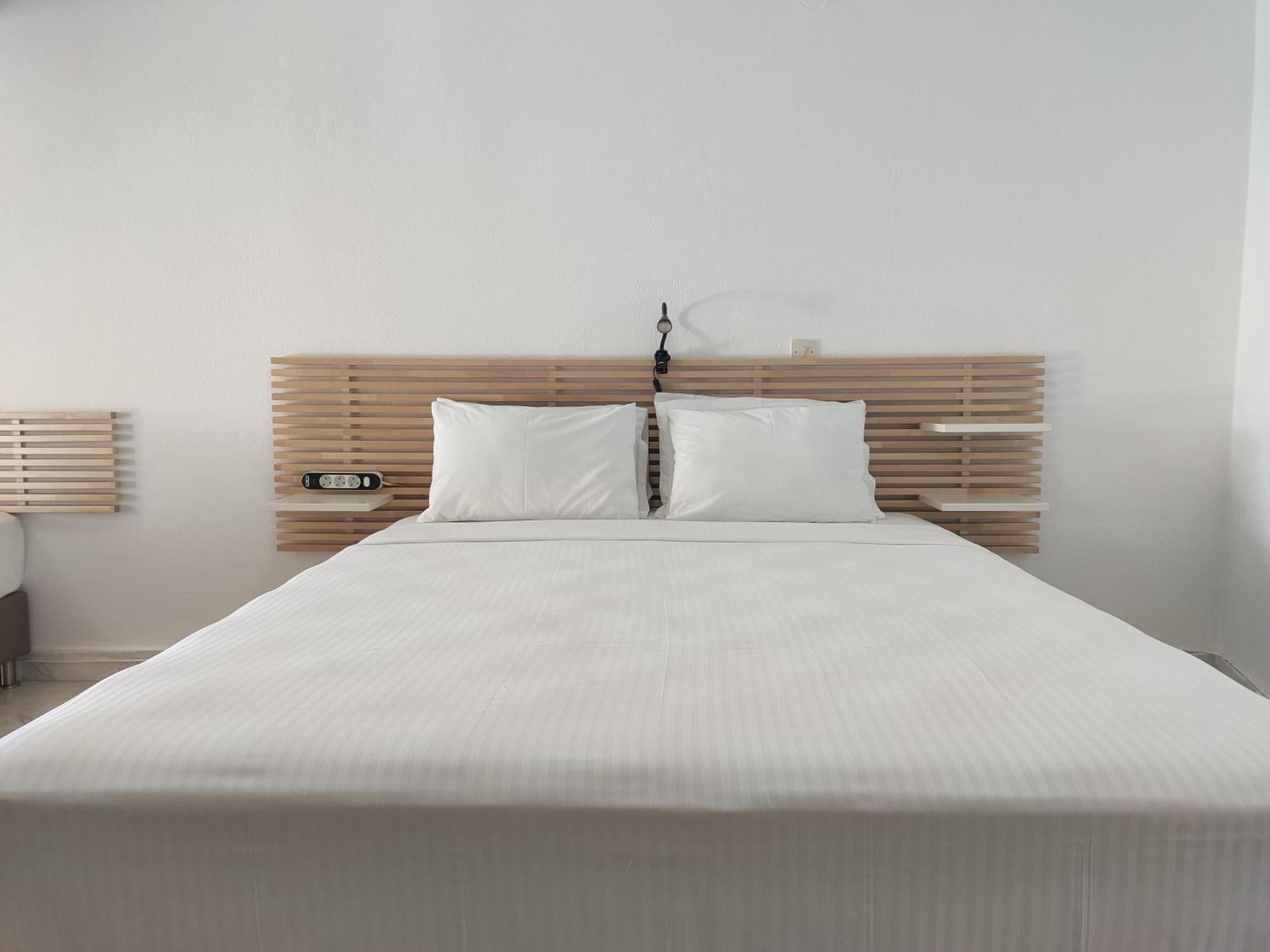 Para Thin Alos Inn Neos Marmaras Exterior photo