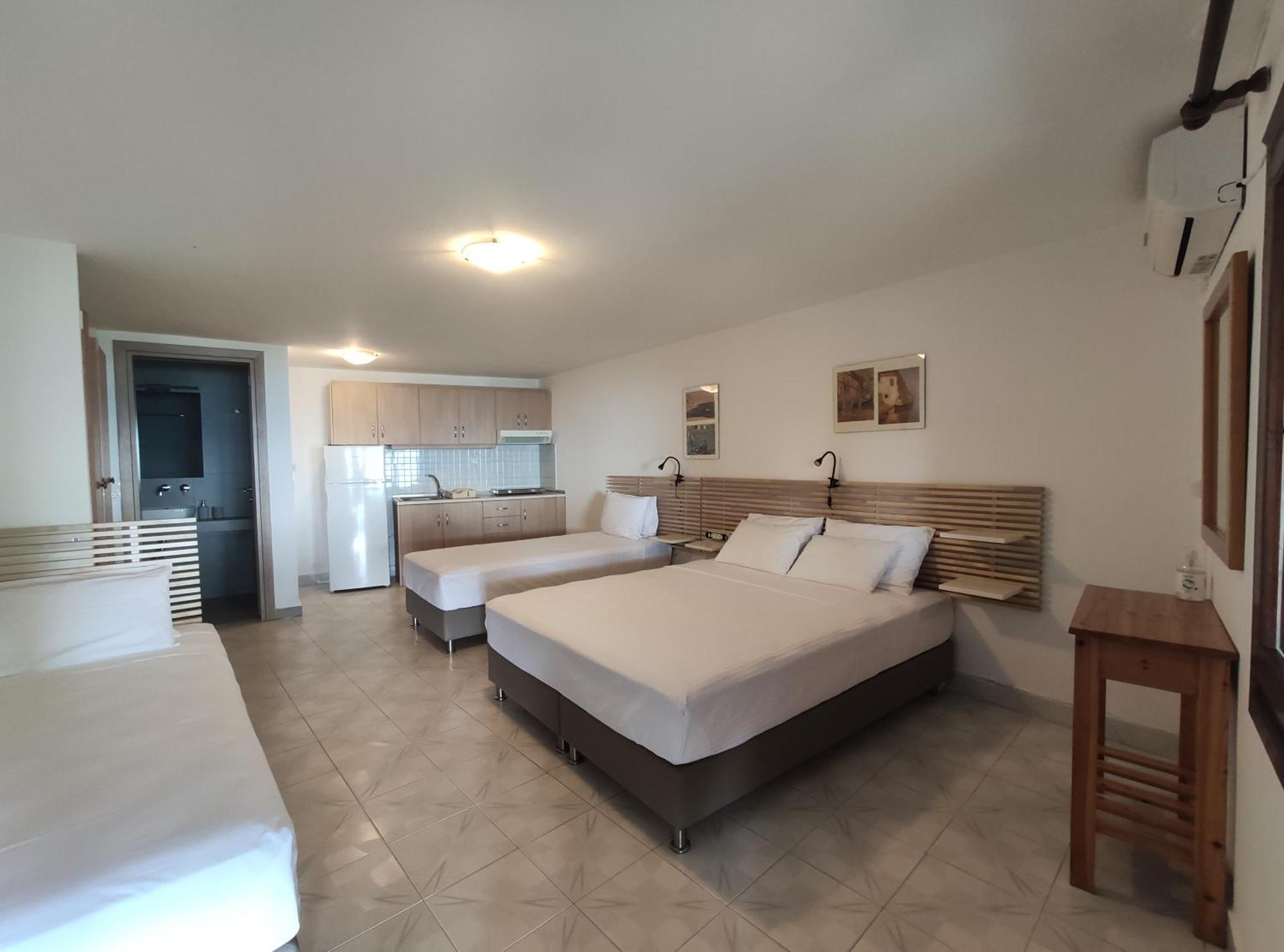 Para Thin Alos Inn Neos Marmaras Exterior photo